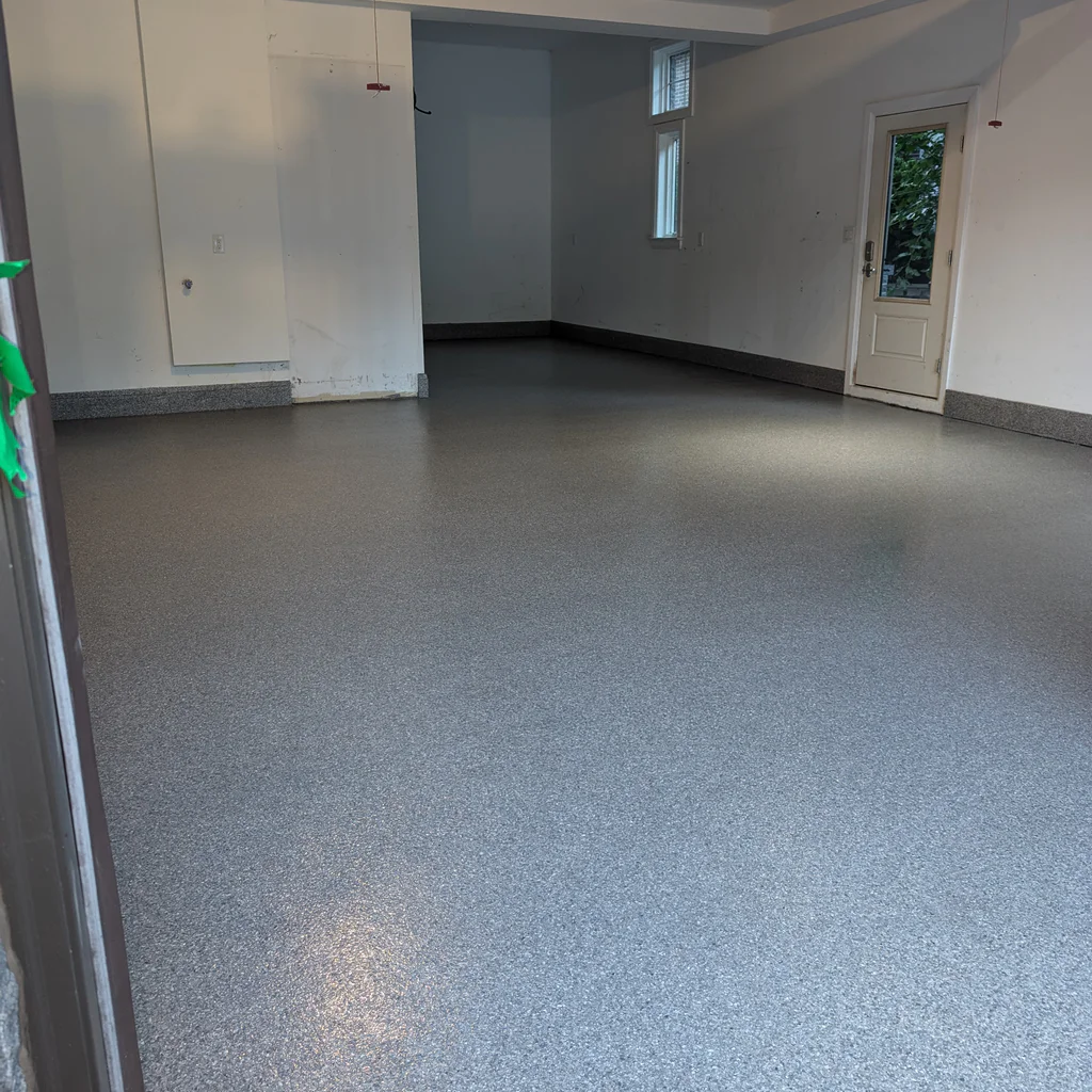 Residential Garage Epoxy Flooring Toronto & Southern Ontario 13 Copy of PXL 20240910 2318406611